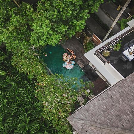 Nyanyi Sanctuary Villa By Ini Vie Hospitality ทานาล็อต ภายนอก รูปภาพ