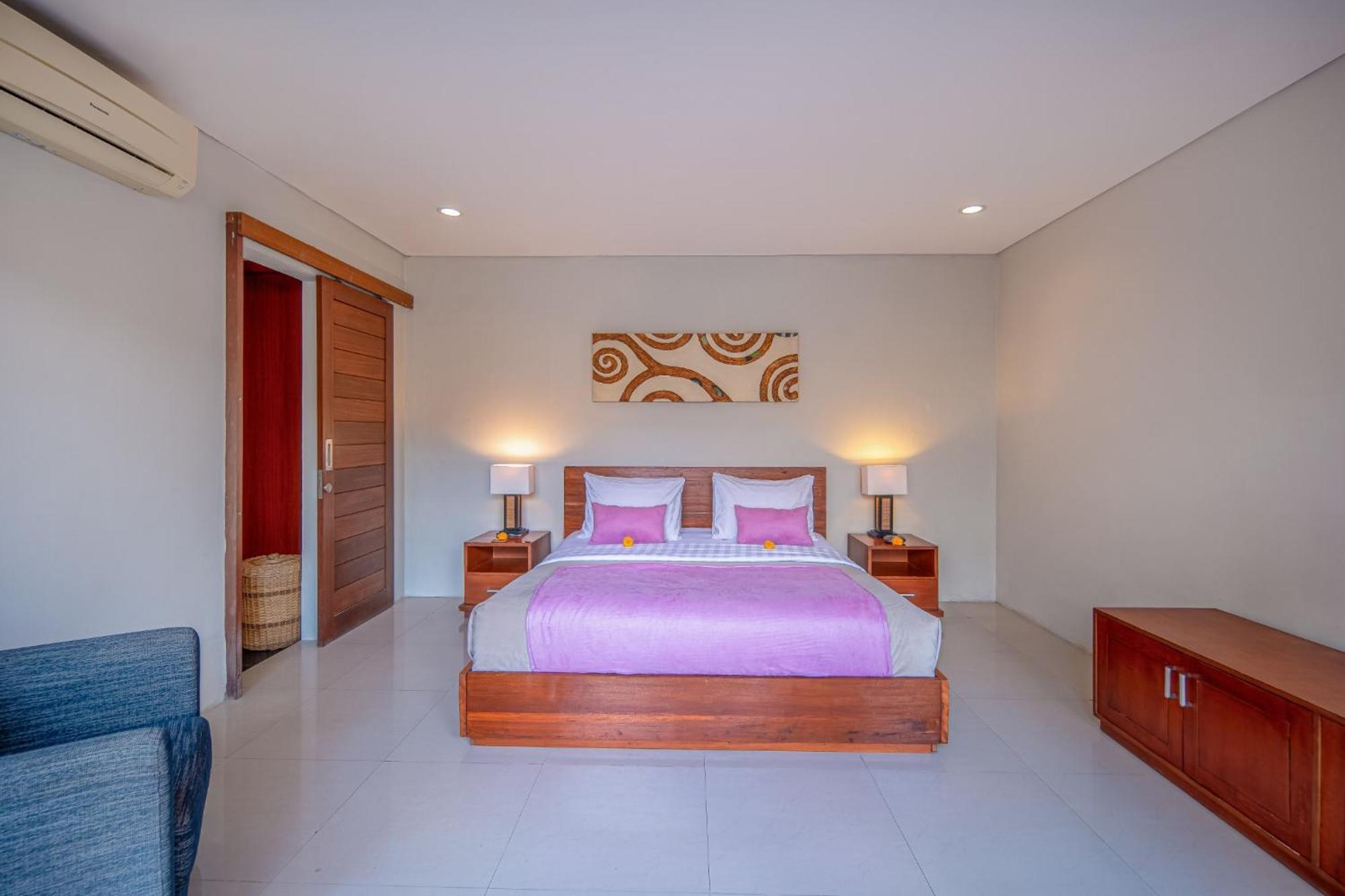 Nyanyi Sanctuary Villa By Ini Vie Hospitality ทานาล็อต ภายนอก รูปภาพ