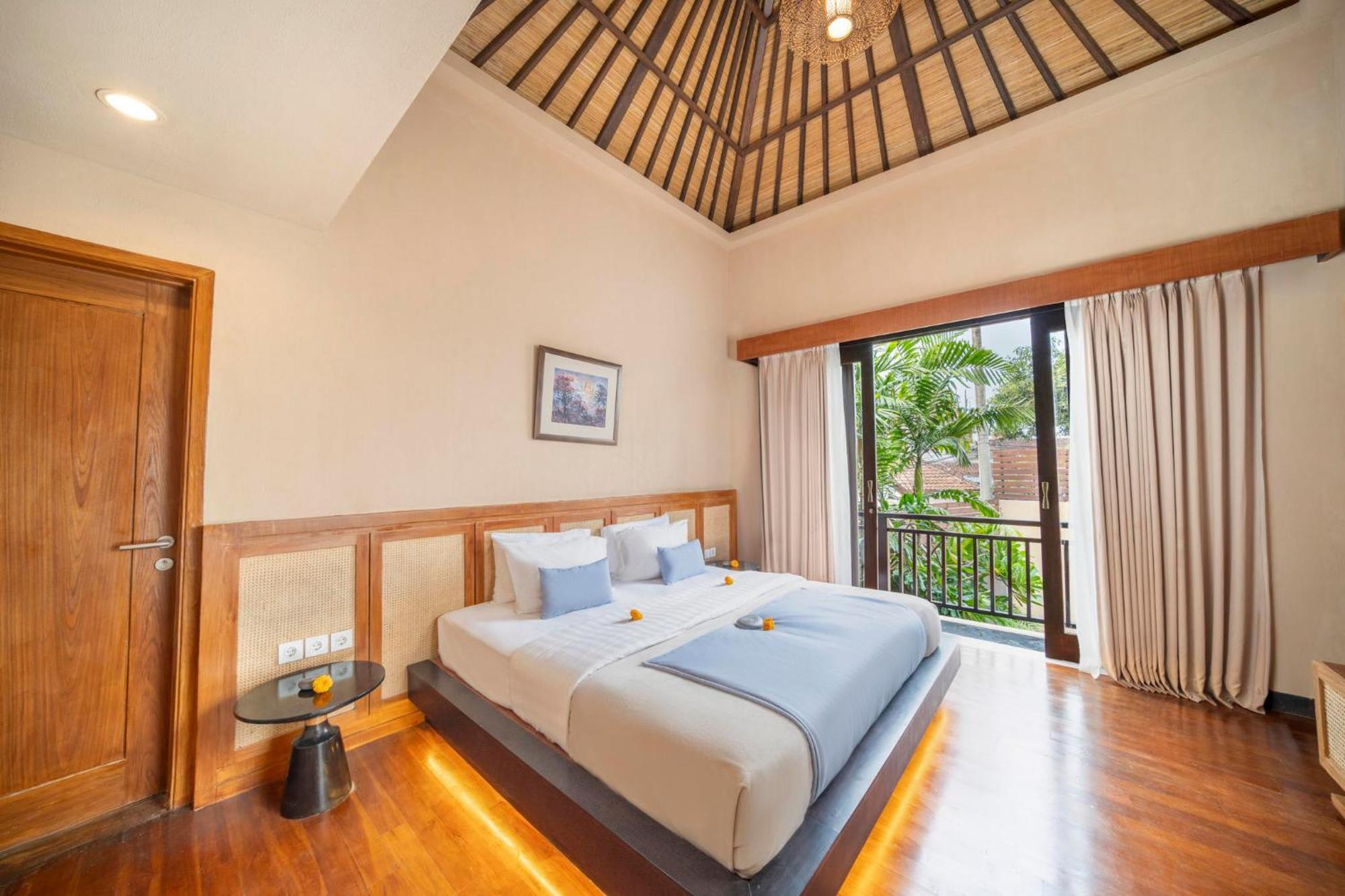 Nyanyi Sanctuary Villa By Ini Vie Hospitality ทานาล็อต ภายนอก รูปภาพ